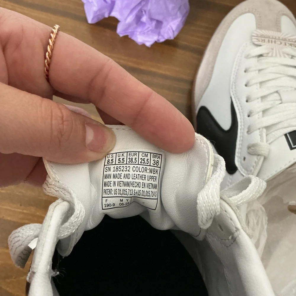 Skechers White and Black Women's Sneakers